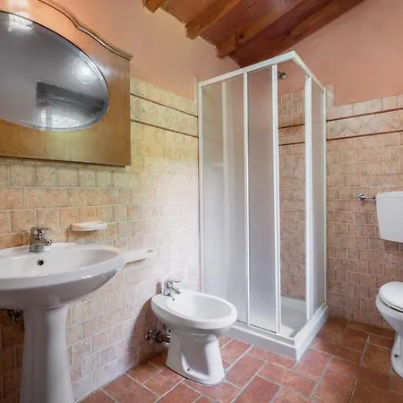Colle Degli Ulivi By Geco Vacation ファームステイ